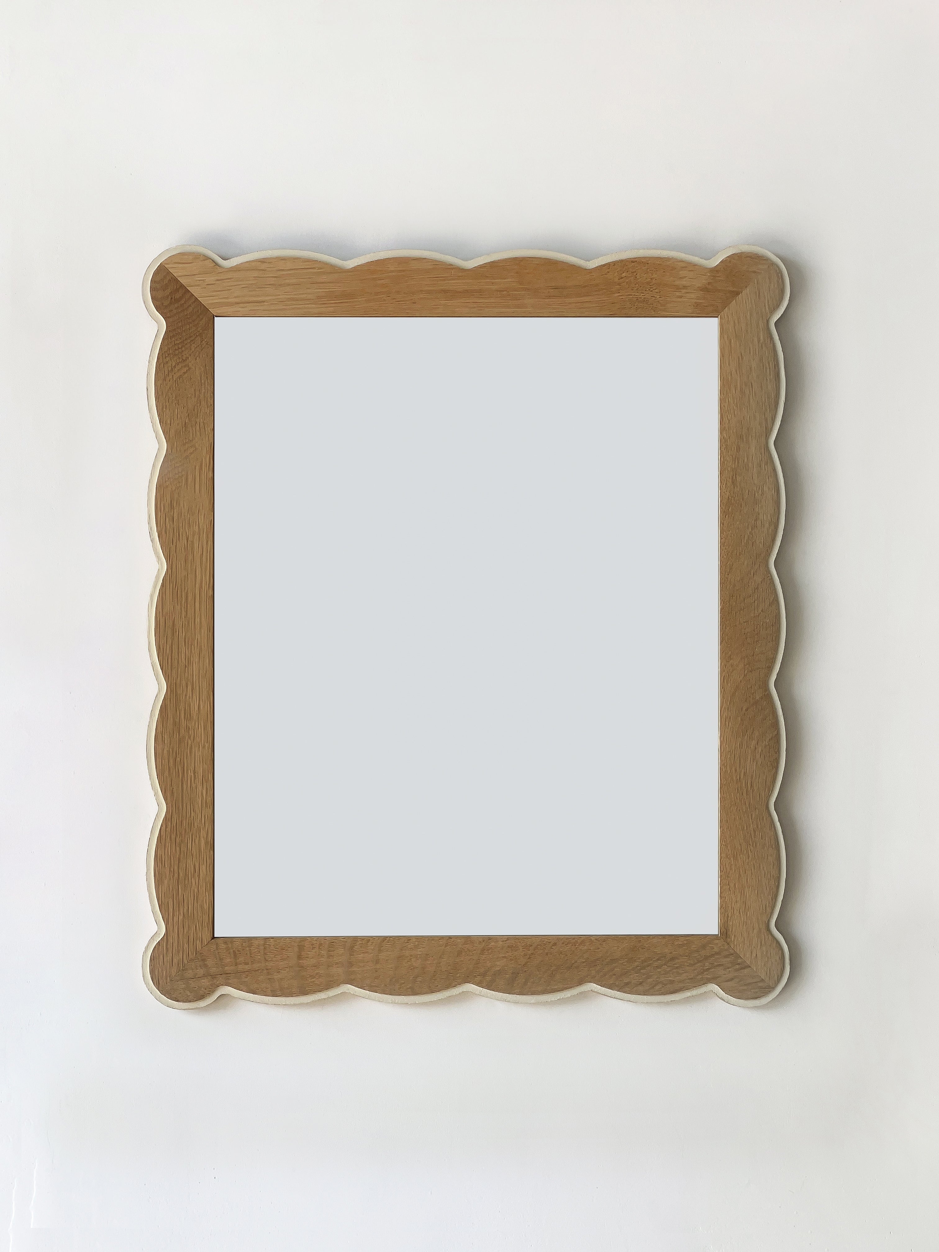 Santiago Scalloped Mirror With Highlighted Edge Raw - Small