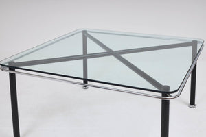 Memphis Dining Table